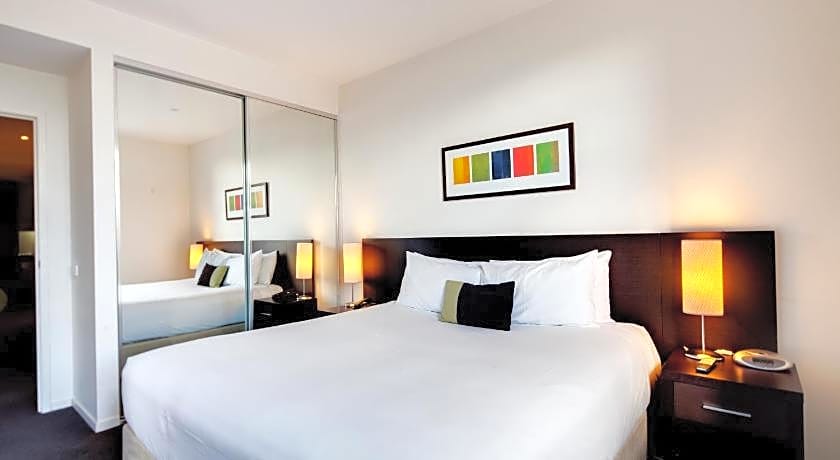 Punthill Essendon Grand Hotel