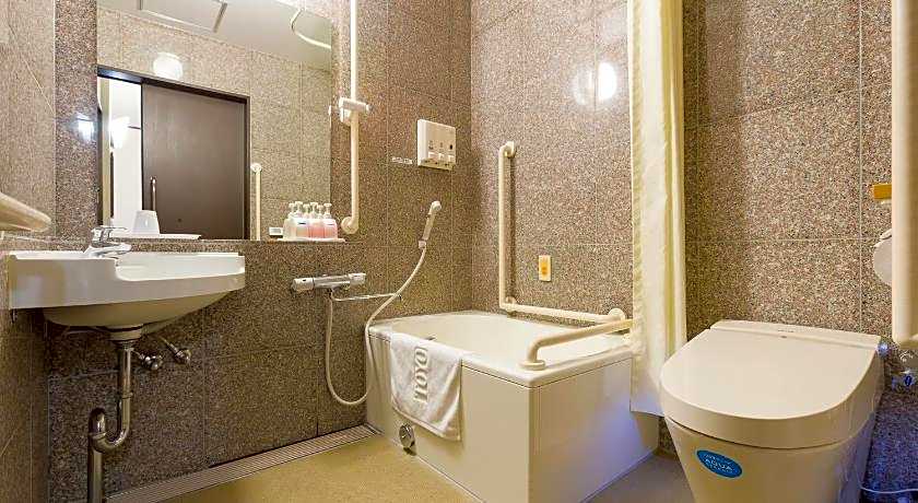 Toyoko Inn Saitama Iwatsuki Ekimae