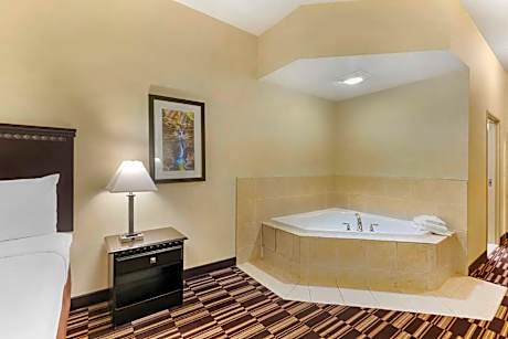 Whirlpool 1 King Bed
