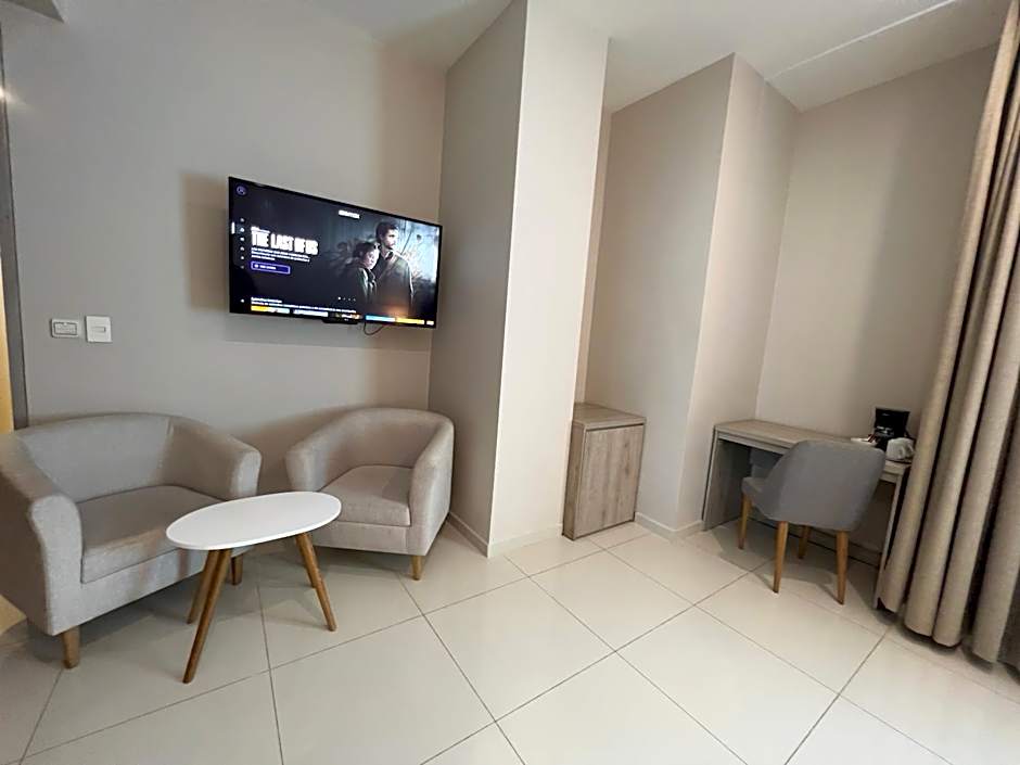 Hotel Dorado Plaza Alto Prado