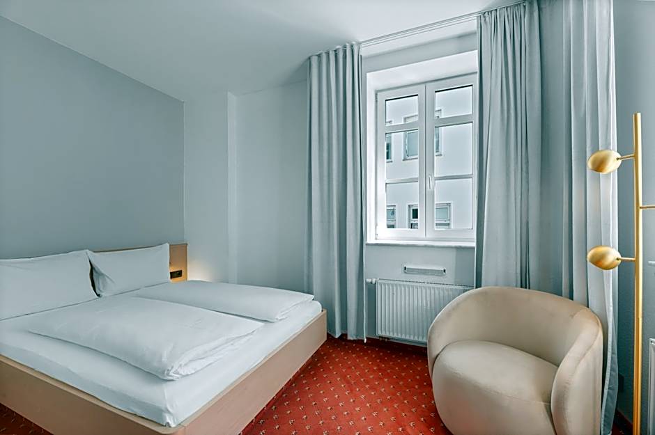 Steiners Hotel Airport-Messe in Birkach