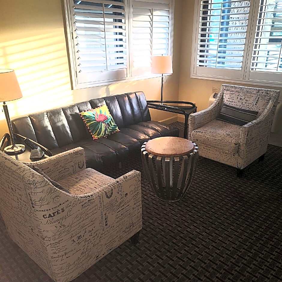 Sole Inn and Suites