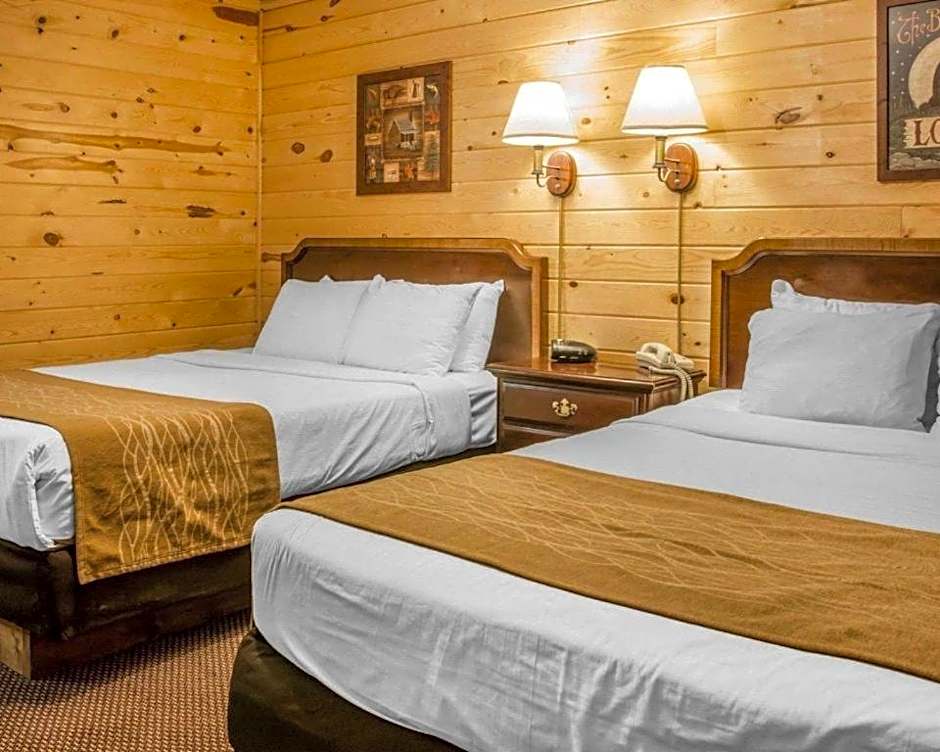 Mackinac Lodge