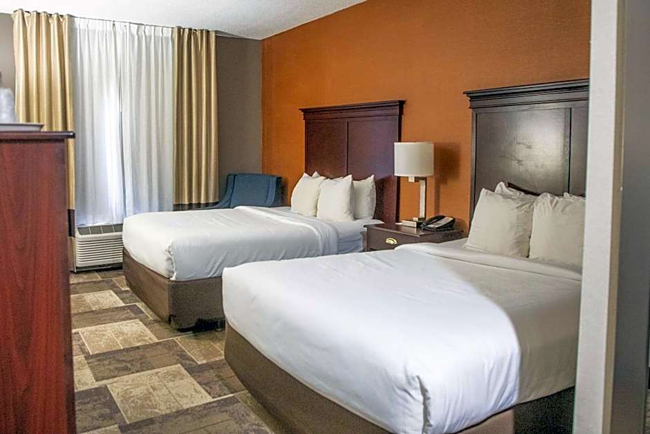 Comfort Inn & Suites Hutchinson