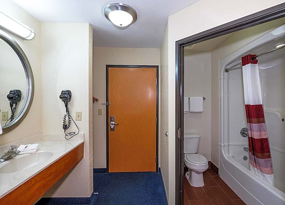 Red Roof Inn Jackson, OH