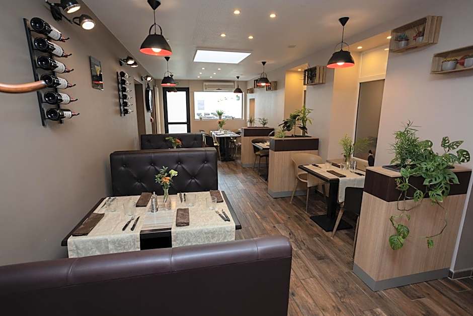 Logis-Hotel & Restaurant LE CARNOT