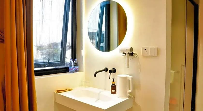 Xingle Hotel(Suzhou Guanqian Street Pingjiang Road)