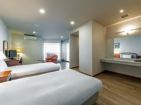 Top floor ocean view Deluxe Japanese-Western-Style Room(Nonsmoking)