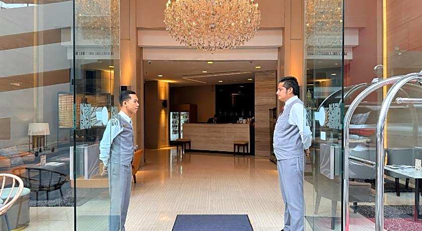 Civic Horizon - Hotel & Residences