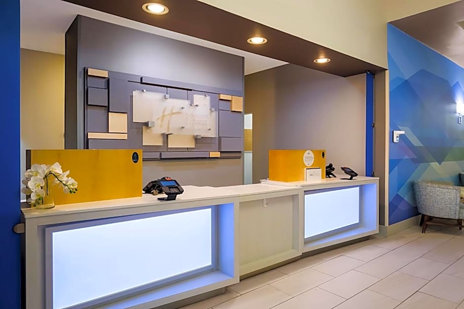 Holiday Inn Express Hotel & Suites Newton Sparta By IHG