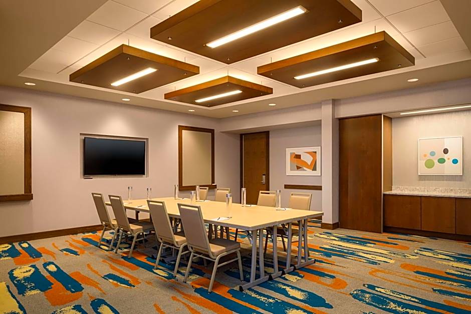 DoubleTree By Hilton Hotel Pittsburgh - Cranberry