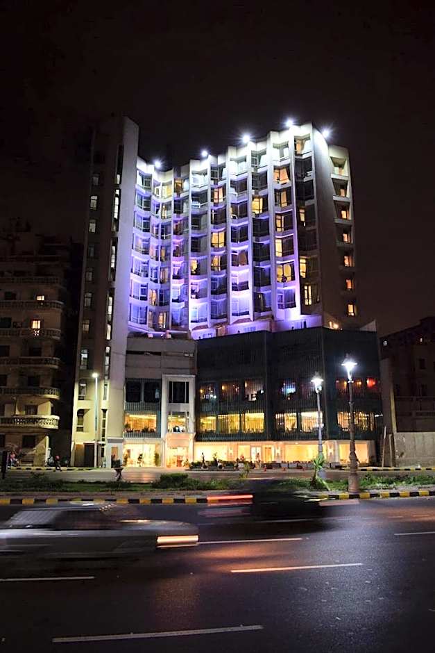 Romance Alexandria Hotel
