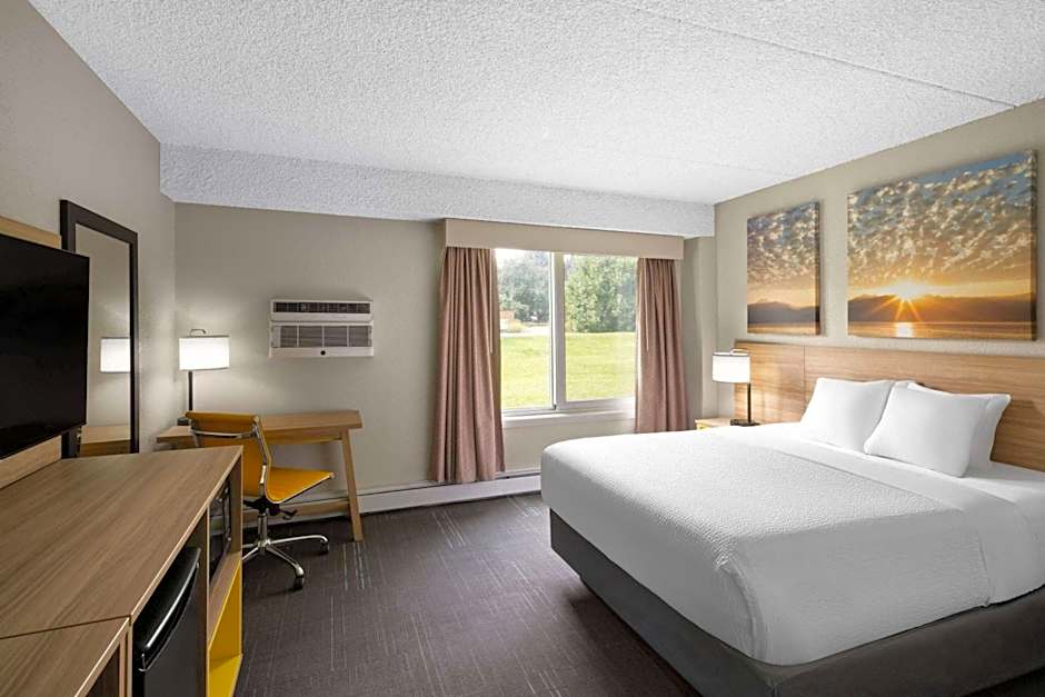 Days Inn & Suites by Wyndham Bozeman
