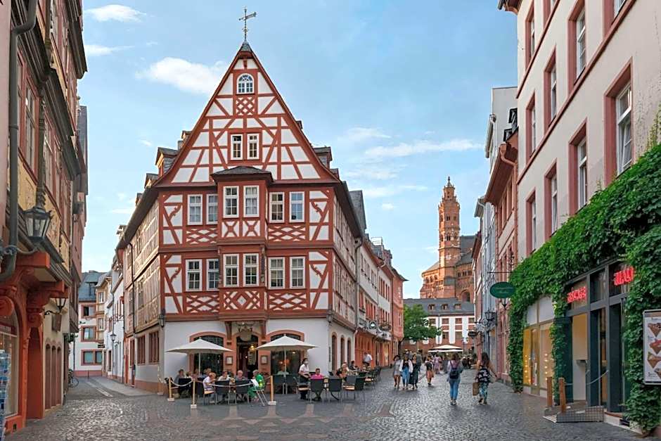 Super 8 by Wyndham Mainz Zollhafen