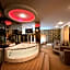 Hotel Deluxe