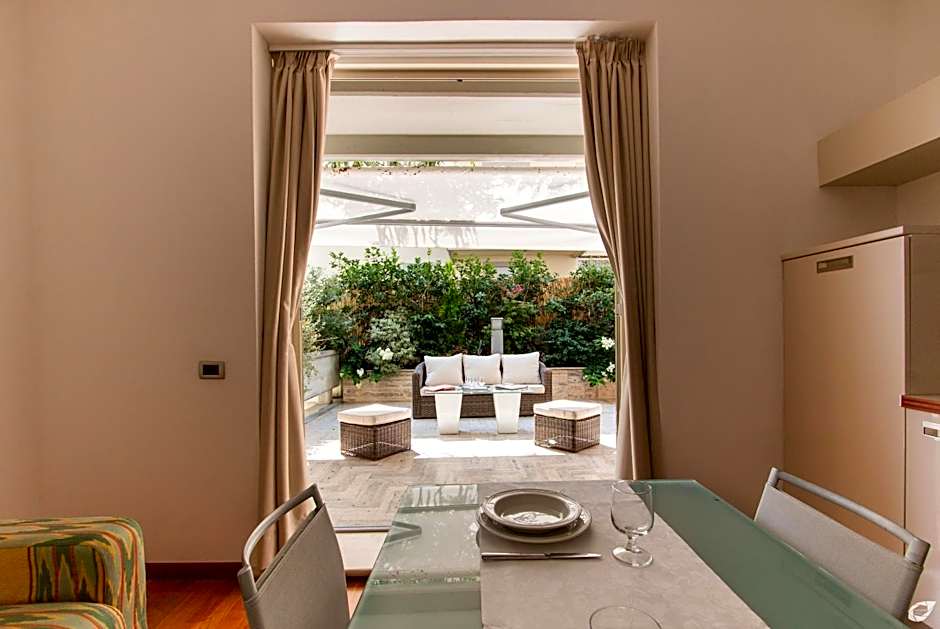 Verdeluna ApartHotel