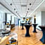 Renaissance by Marriott Amsterdam Schiphol Airport Hotel