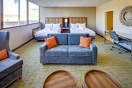 2 Queen Beds City View Suite W/ Pull Out Sofa