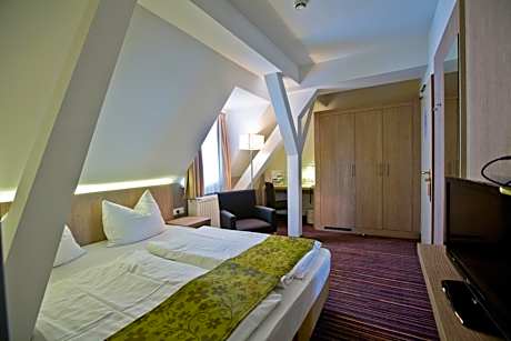 Single Room Rathaus