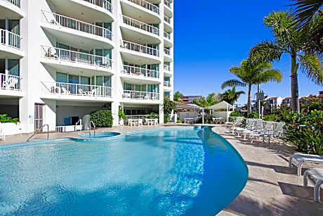 Crystal Bay On The Broadwater