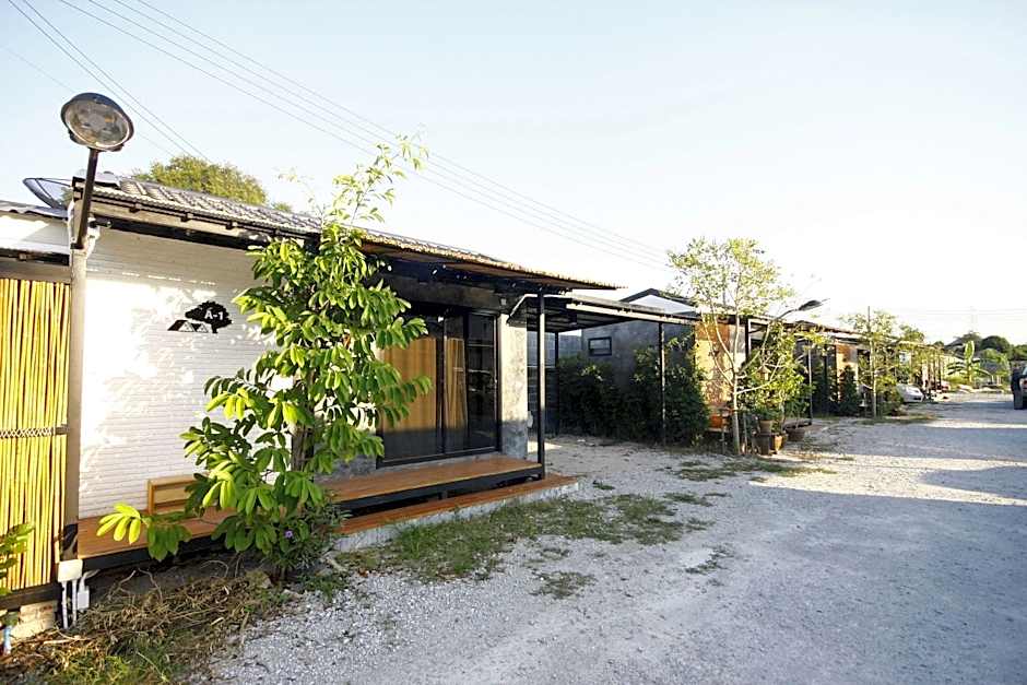 Patoey House