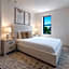 Bay Ridge ApartHotel