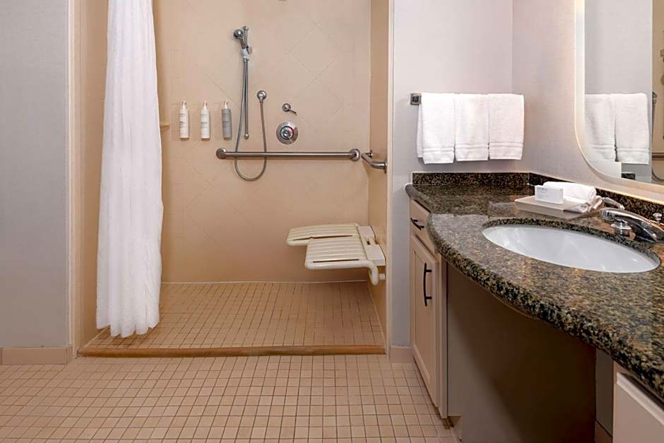 Homewood Suites by Hilton Tampa Airport-Westshore