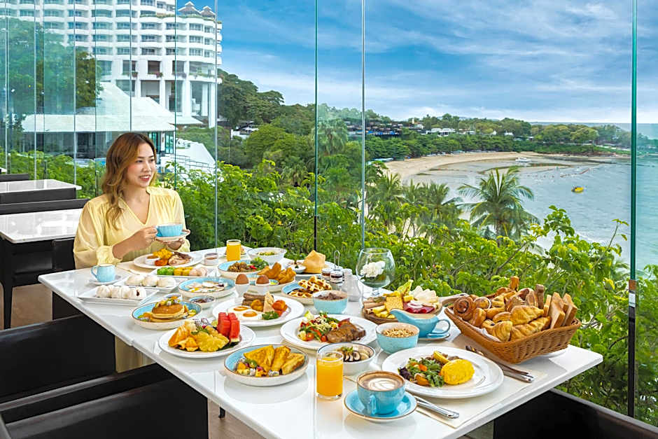 Royal Cliff Beach Hotel