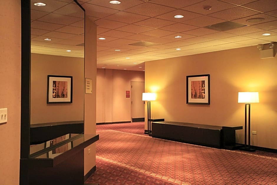 Holiday Inn Express Chicago-Palatine