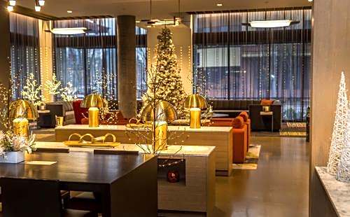 Holman Riverfront Park Hotel Salem, Tapestry by Hilton