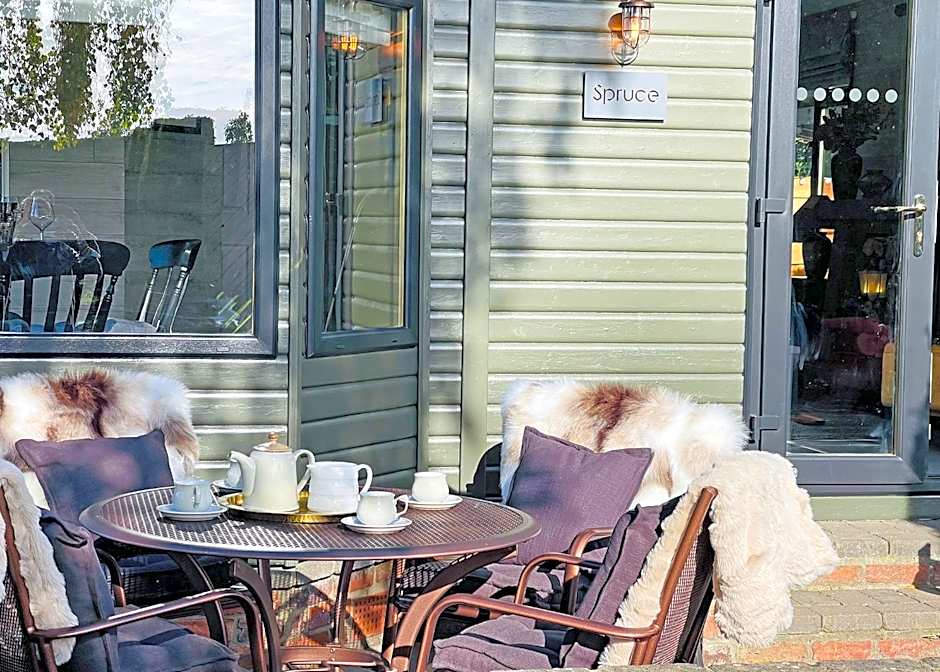 Hollybrook Lodges