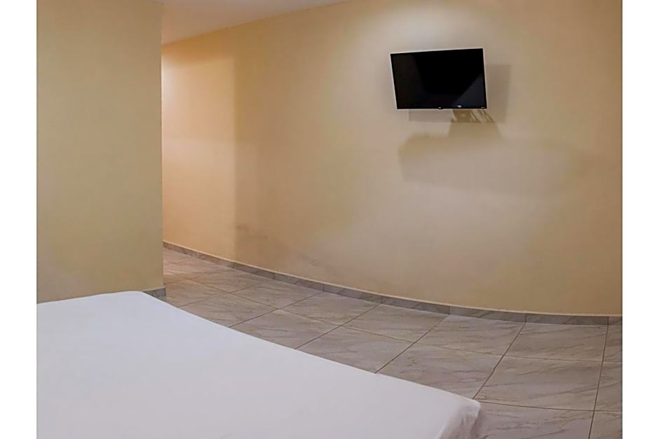 OYO Hotel La Playa