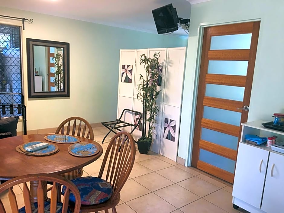 Palmerston Sunset Retreat