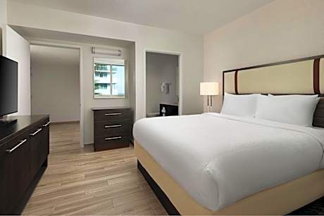 One-Bedroom Suite