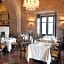 Hotel Virrey De Mendoza
