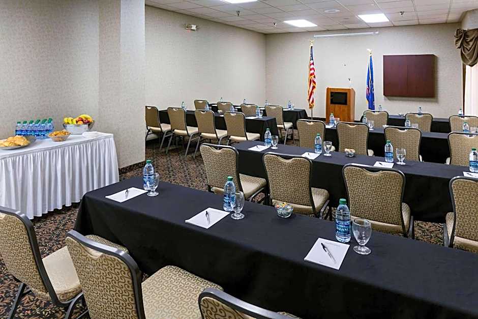 Radisson Hotel Bismarck