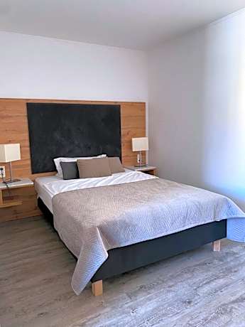 Large Single Room
