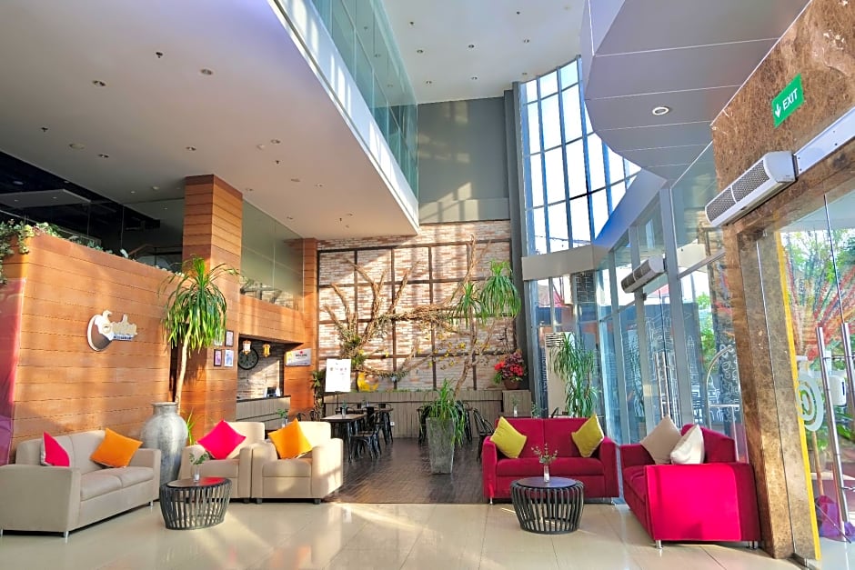 HOM Semarang Simpang Lima By Horison