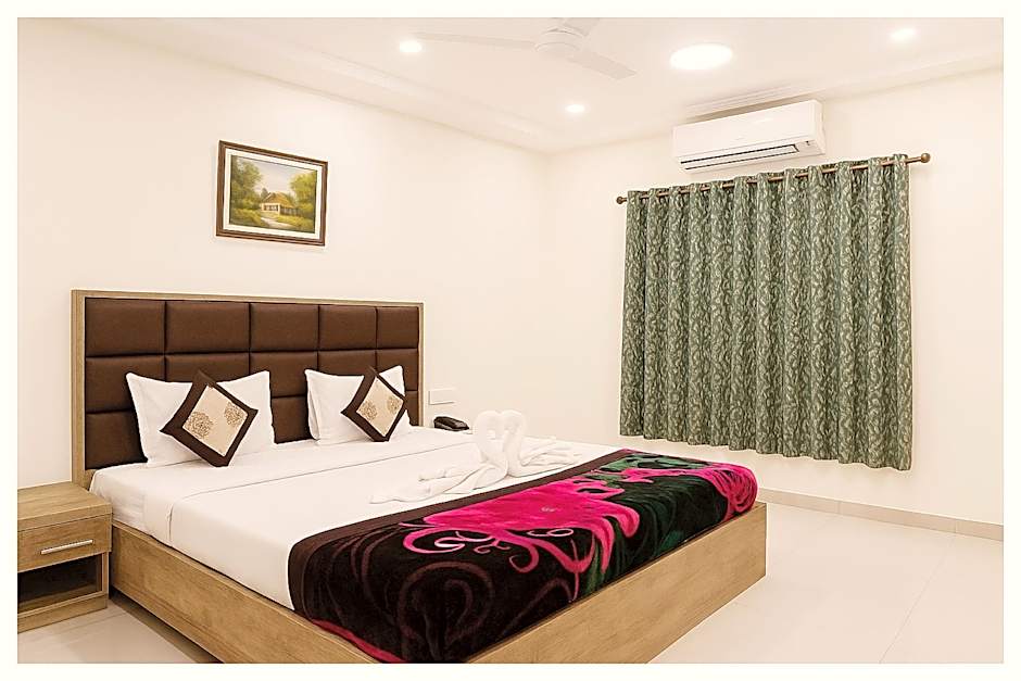 Goroomgo Shree Krishna Hotels Amritsar