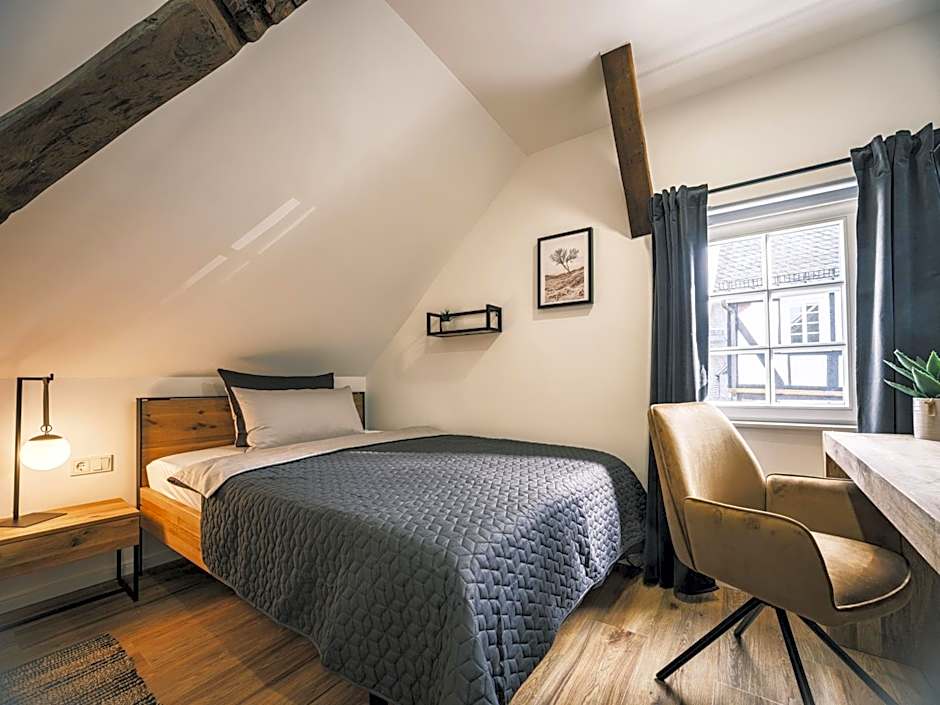 Flecker Hotel
