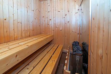 Junior Suite with Sauna