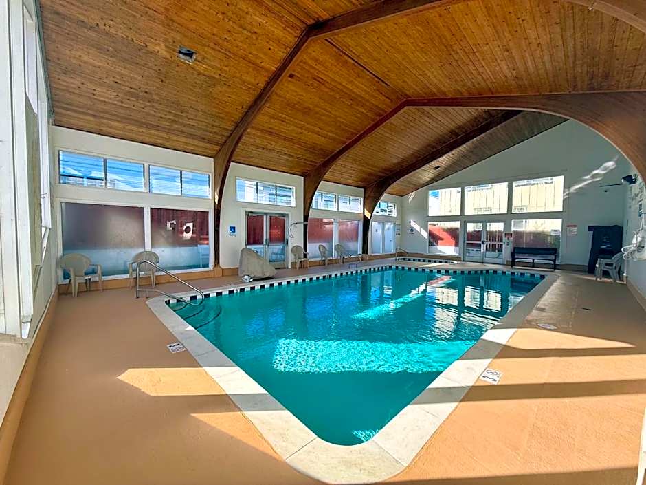 Stargazer Inn and Suites