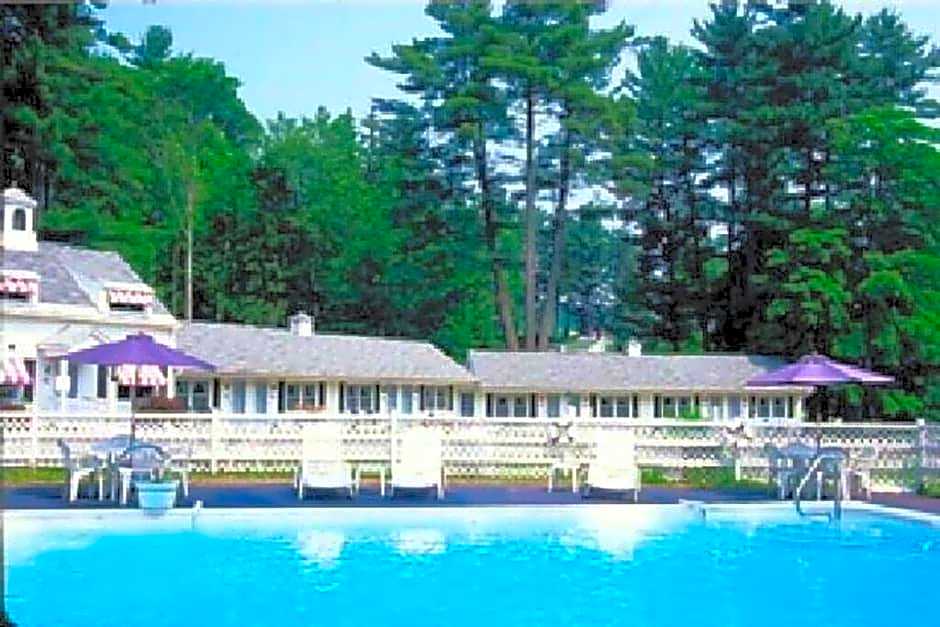 1896 House Country Inn - Barnside Inn