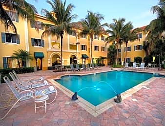 Hawthorn Extended Stay by Wyndham Naples