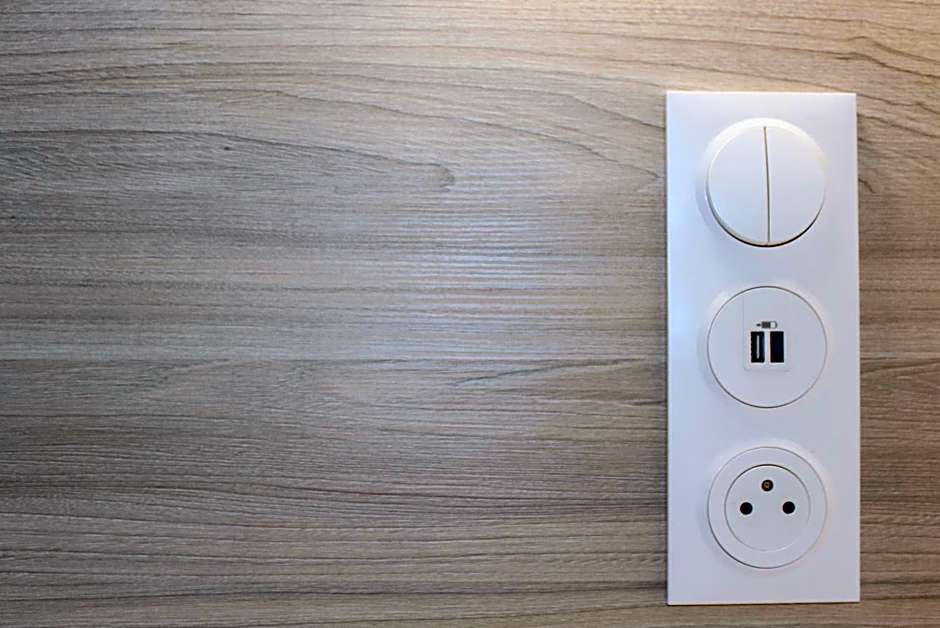 Première Classe Plaisir Gatines