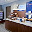 Holiday Inn Express Hotel and Suites Marysville By IHG