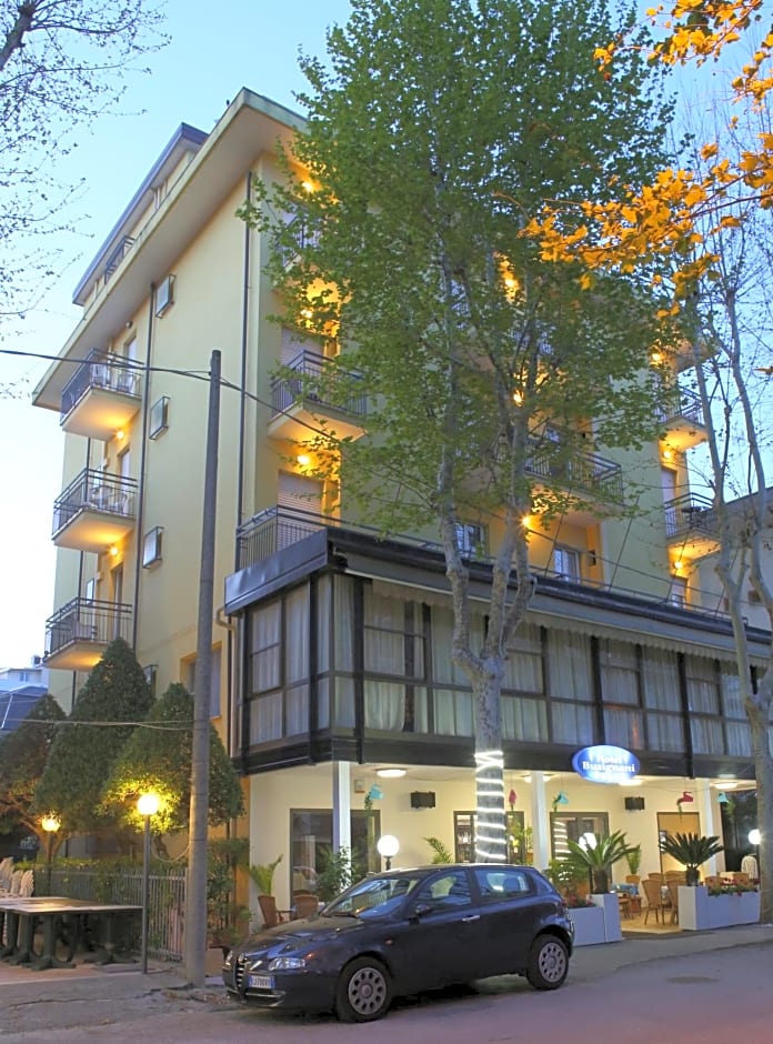 Hotel Busignani