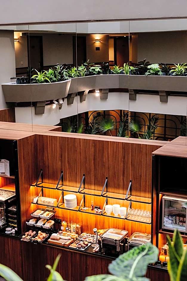 Hotel Paris Neuilly