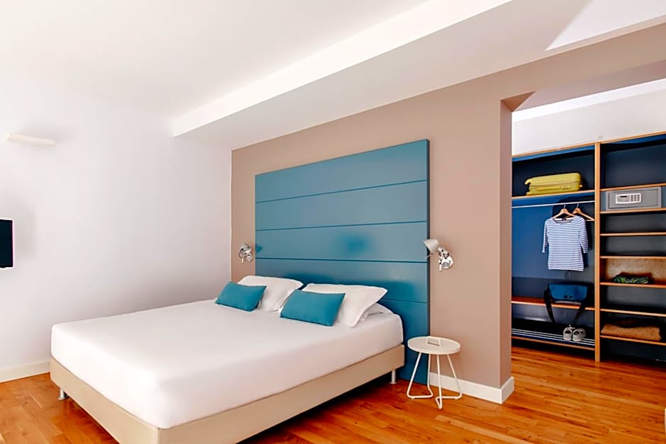 Hotel Piazza Bellini & Apartments