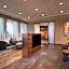 Courtyard by Marriott Atlanta Alpharetta/Avalon Area
